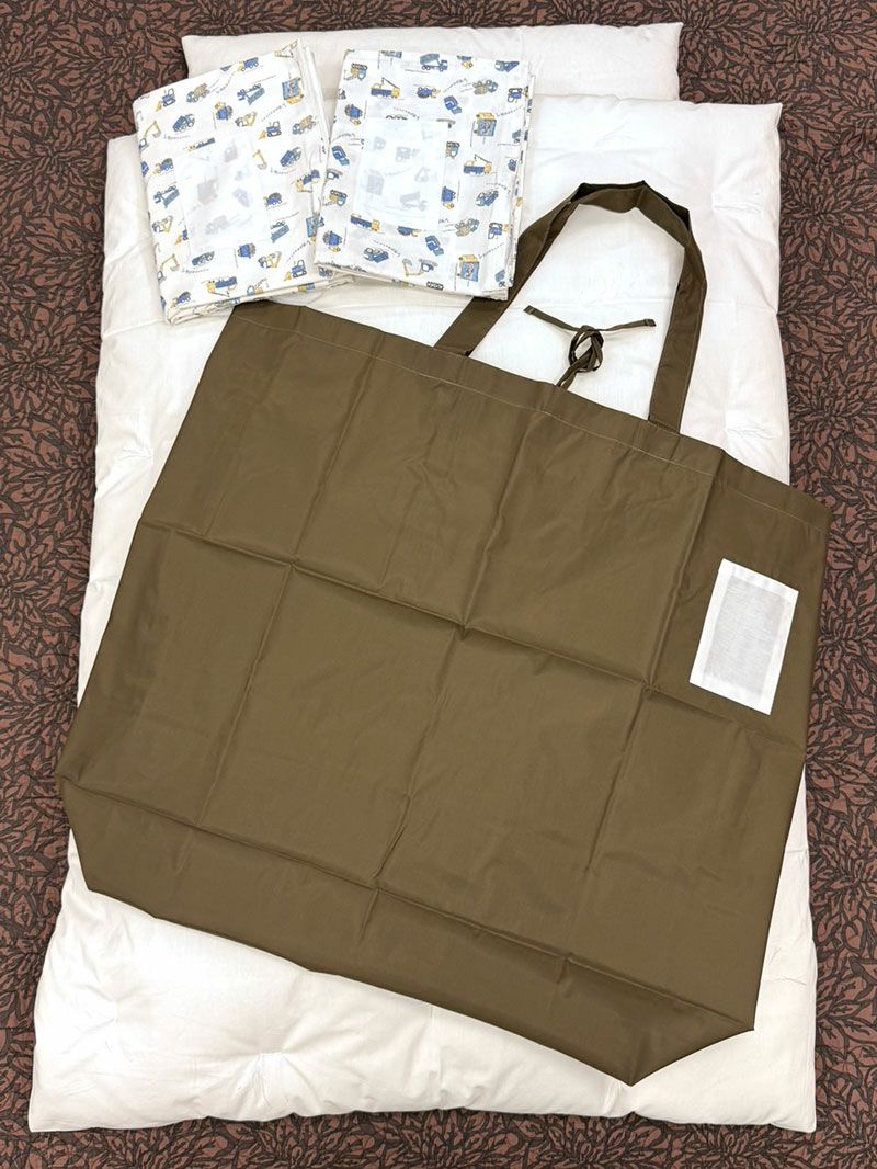 【お昼寝布団セット】 保育園幼稚園お昼寝用 はたらく車ホワイト